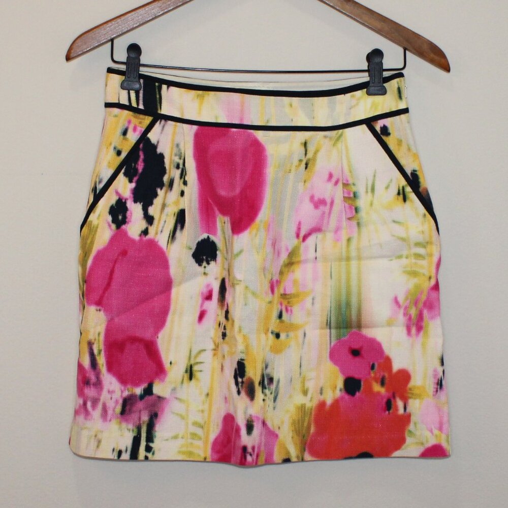 Tabitha Anthropologie pencil skirt Size 0 bright pink yellow floral 100% cotton
